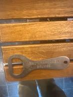 Brij 't Hamerken opener metaal Brugge, Enlèvement ou Envoi, Utilisé, Ouvre-bouteille, Autres marques