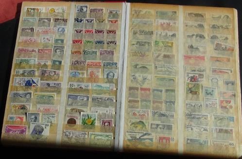 Album de timbres A4 (8) différents pays, complet, Timbres & Monnaies, Timbres | Albums complets & Collections, Enlèvement ou Envoi