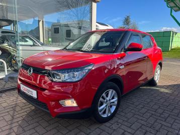 Sanyong Tivoli 1.6 essence 12/2016/ EURO6B/Garantie, Autos, SsangYong, Rouge, Achat, Entreprise, 5 portes