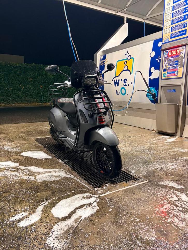 Vespa sprint S FULL option a klasse!ruilen kan ook met opleg, Fietsen en Brommers, Brommers | Tuning en Styling, Zo goed als nieuw