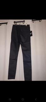 Lot de vêtements neuf, Ophalen