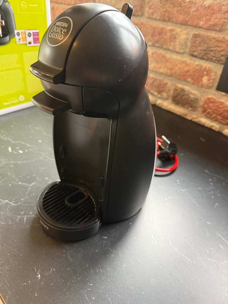 Dolce Gusto koffiemachine - Krups/Nescafé, Réservoir d'eau amovible, Enlèvement ou Envoi, Dosettes et capsules de café, 1 tasse