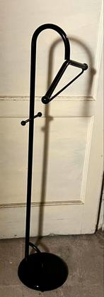 Valet de nuit metal noir, Huis en Inrichting, Woonaccessoires | Kapstokken, Ophalen, 100 tot 150 cm, Zo goed als nieuw, Metaal