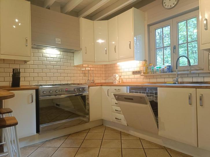 L-vormige keuken, Huis en Inrichting, Keuken | Complete keukens, Gebruikt, Hoekkeuken, Crème, Hout, Ophalen