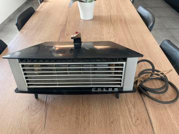 Vintage verwarmer (werkt) beschikbaar voor biedingen