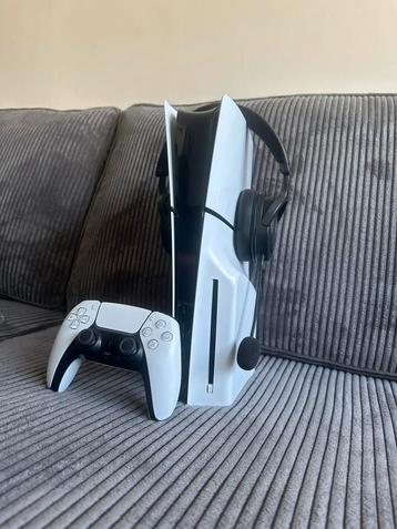 NIEUW PS5 slim disc + controller + €50 headset beschikbaar voor biedingen