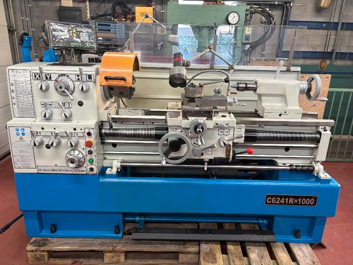 Draaibank met vele toebehoren, Doe-het-zelf en Bouw, Draaibanken, Gebruikt, Metaaldraaibank, 1000 mm of meer, Ophalen