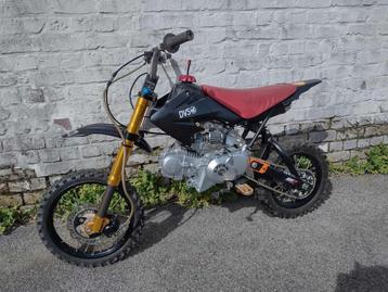 Thumpstar 125cc elite  disponible aux enchères