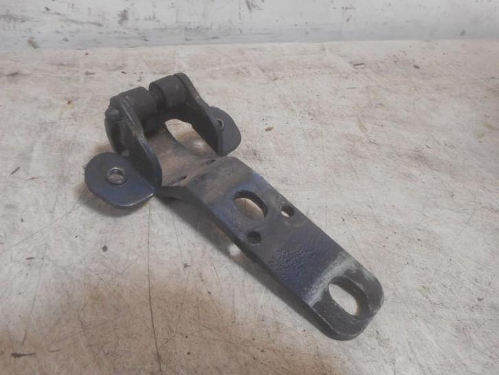 COFFRE COUVERCLE CHARNIERE DROIT Volvo 940 I Estate, Autos : Pièces & Accessoires, Autres pièces automobiles, Volvo, Utilisé