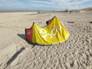 Kiteset 9/7/5,5 met 3bars beschikbaar voor biedingen