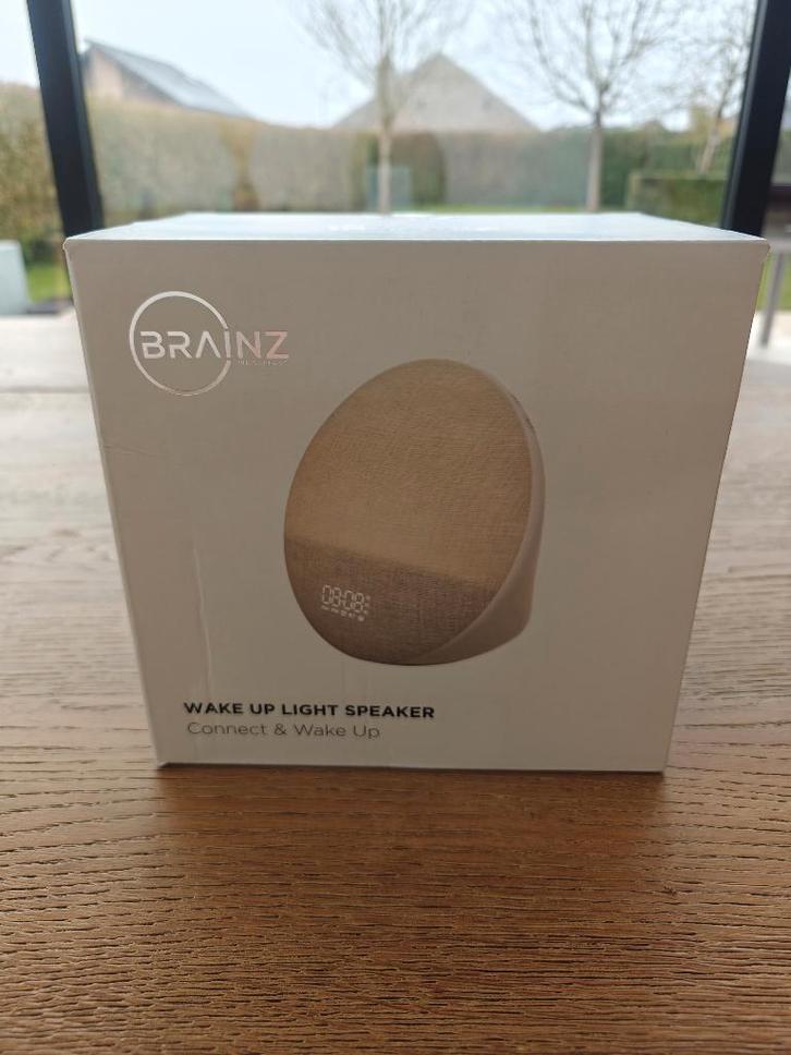 Brainz wake up light speaker NIEUW, Elektronische apparatuur, Wekkers, Nieuw, Digitaal, Ophalen
