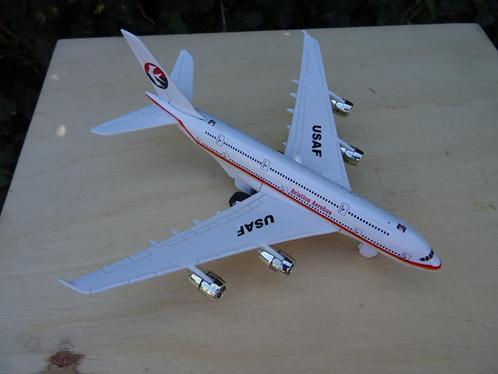 Airbus A380 met licht en sound - Hua Peng - 1/300, Hobby en Vrije tijd, Modelbouw | Vliegtuigen en Helikopters, Nieuw, Vliegtuig