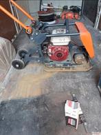 Trilplaat Altrad Belle, Ophalen, Zo goed als nieuw