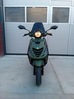 Piaggio Zip 4T Scooter Mat Huracan Groen FULL LED (A-KLASSE), Fietsen en Brommers, Klasse A (25 km/u), Ophalen of Verzenden, Zo goed als nieuw