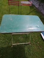 Ancienne table et chaises de cafe, Zo goed als nieuw