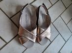 sandalen  goudkleurig maat 39, Kleding | Dames, Schoenen, Ophalen, Sandalen of Muiltjes, Zo goed als nieuw, Damart