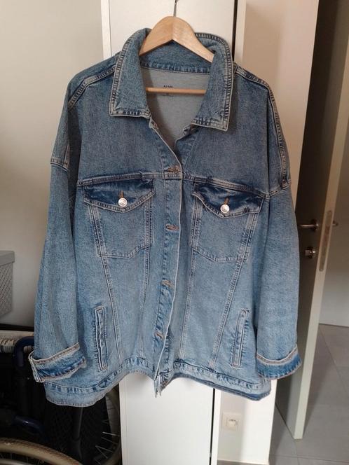 Jeansvest maat 4xl // NIEUW, Kleding | Dames, Jassen | Zomer, Nieuw, Ophalen
