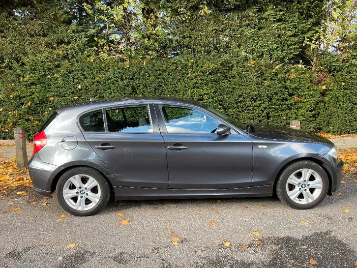 BMW S1 116i Essence - Prêt à immatriculer - Euro 4 LEZ ok, Autos, BMW, Particulier, Série 1, ABS, Phares directionnels, Airbags