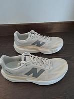 Loopschoenen New Balance FuelCell Rebel v5 Heren, Sport en Fitness, Loopsport en Atletiek, Hardloopschoenen, Zo goed als nieuw