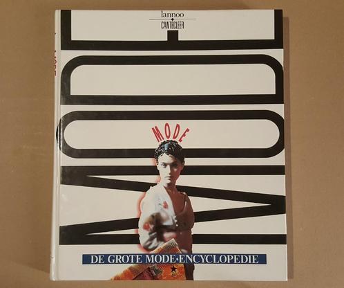 "De Grote Mode-encyclopedie" van Agnes Adriaenssen, Boeken, Kunst en Cultuur | Beeldend, Gelezen, Overige onderwerpen, Ophalen of Verzenden