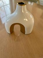 Vaas, Enlèvement ou Envoi, Comme neuf