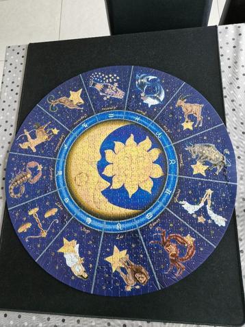 The Zodiac Glow-in-the-Dark Puzzel - rond - 1000st beschikbaar voor biedingen