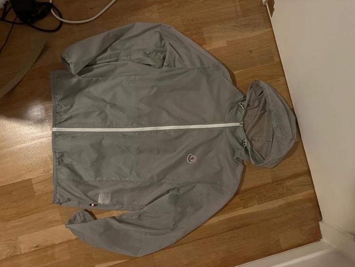 Moncler Windbreker, Kleding | Heren, Jassen | Winter, Nieuw, Maat 52/54 (L), Grijs, Ophalen of Verzenden