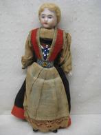 ANTIEK POPJE  1, Antiek en Kunst, Antiek | Speelgoed, Ophalen of Verzenden