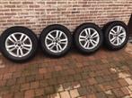 Winterbanden  tiguan 5N, Auto-onderdelen, Banden en Velgen, Ophalen, Gebruikt, 16 inch, Banden en Velgen