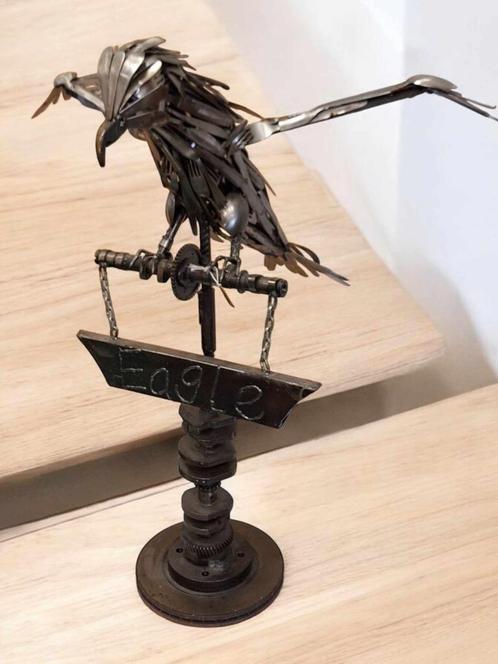 Scrap Metal Art, Vogel/Arend kunst van gerecycled materiaal., Antiek en Kunst, Kunst | Beelden en Houtsnijwerken, Ophalen of Verzenden