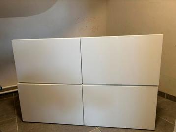 Besta IKEA  beschikbaar voor biedingen