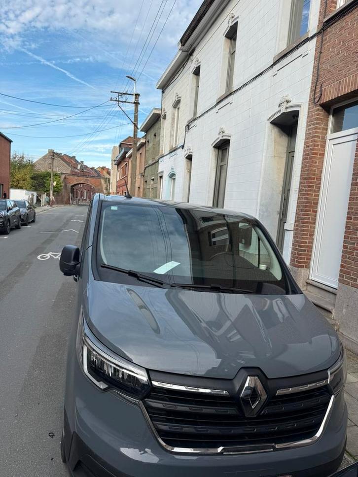 Renault trafic 2023, Autos, Renault, Particulier, Trafic, Caméra 360°, Adapté aux personnes handicapées, ABS, Caméra de recul