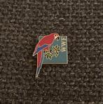 PIN - WWF - PAPEGAAI - PARROT - PERROQUET, Utilisé, Envoi, Insigne ou Pin's, Animal et Nature