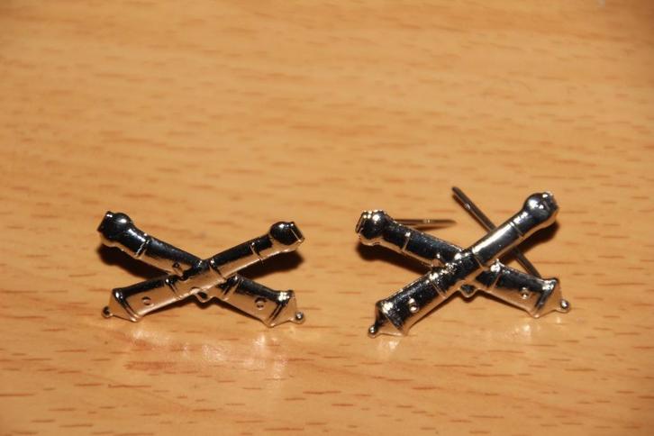 ABL-paar „Artillerie” -kentekens (zilver), Verzamelen, Militaria | Algemeen, Landmacht, Embleem of Badge, Verzenden