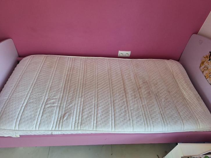 1-persoonsmatras, Huis en Inrichting, Slaapkamer | Matrassen en Bedbodems, Gebruikt, Matras, 90 cm, 200 cm, Eenpersoons, Ophalen