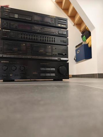 Pioneer stereo  beschikbaar voor biedingen