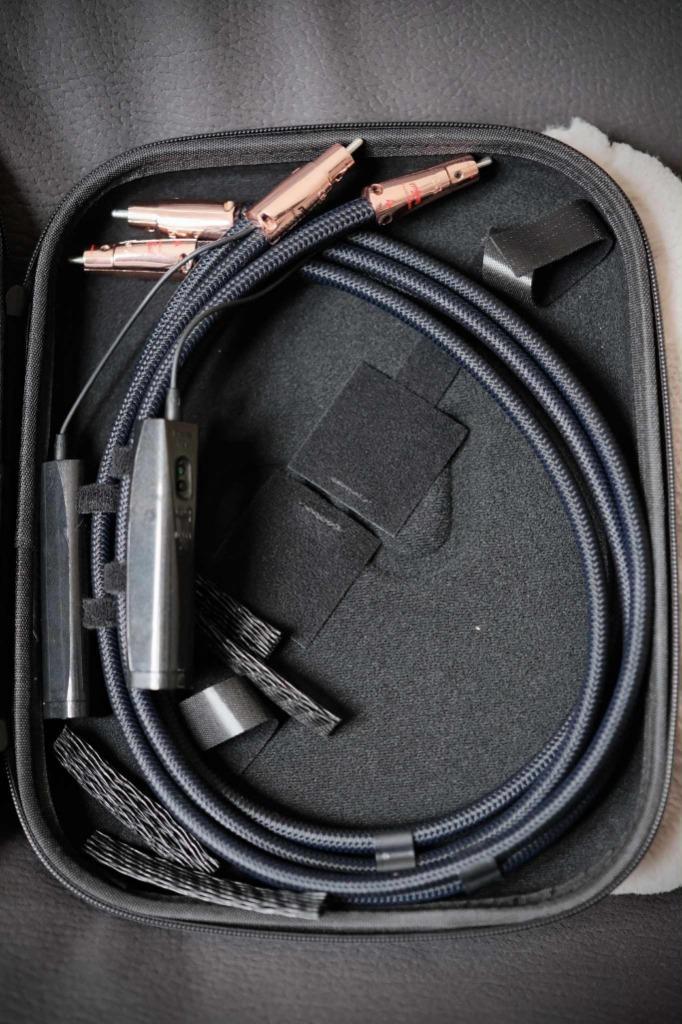 Câble AudioQuest Thunderbird RCA, Audio, Tv en Foto, Audiokabels en Televisiekabels, Zo goed als nieuw, Overige kabels, Minder dan 2 meter