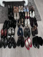 Lot de 25 paires de chaussures P35, Ophalen, Zo goed als nieuw