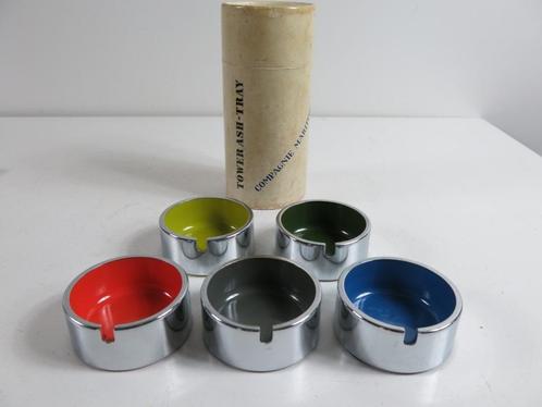 Vintage stapelbare asbakken (5st) Isamu Kenmochi 1960, Antiek en Kunst, Kunst | Designobjecten, Ophalen of Verzenden