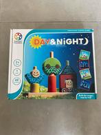 Day & Night Smart Games, Hobby en Vrije tijd, Ophalen, Zo goed als nieuw