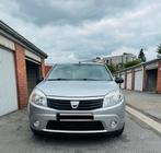 Dacia sandero 1.2 benzine met Airco  km 169000 jear 2010, Auto's, Dacia, Euro 5, Zwart, Bedrijf, Handgeschakeld