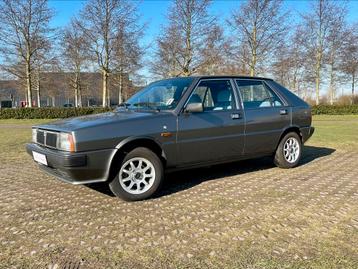 Lancia Delta 1300 bouwjaar 1986 beschikbaar voor biedingen