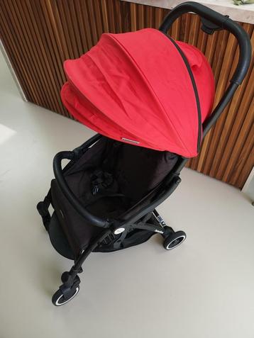Hamilton kinderkoets zwart-rood beschikbaar voor biedingen