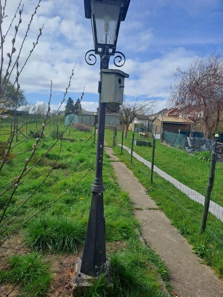 Lampe de rue d'époque de la ville de Mons
officiel, Tuin en Terras, Buitenverlichting, Ophalen