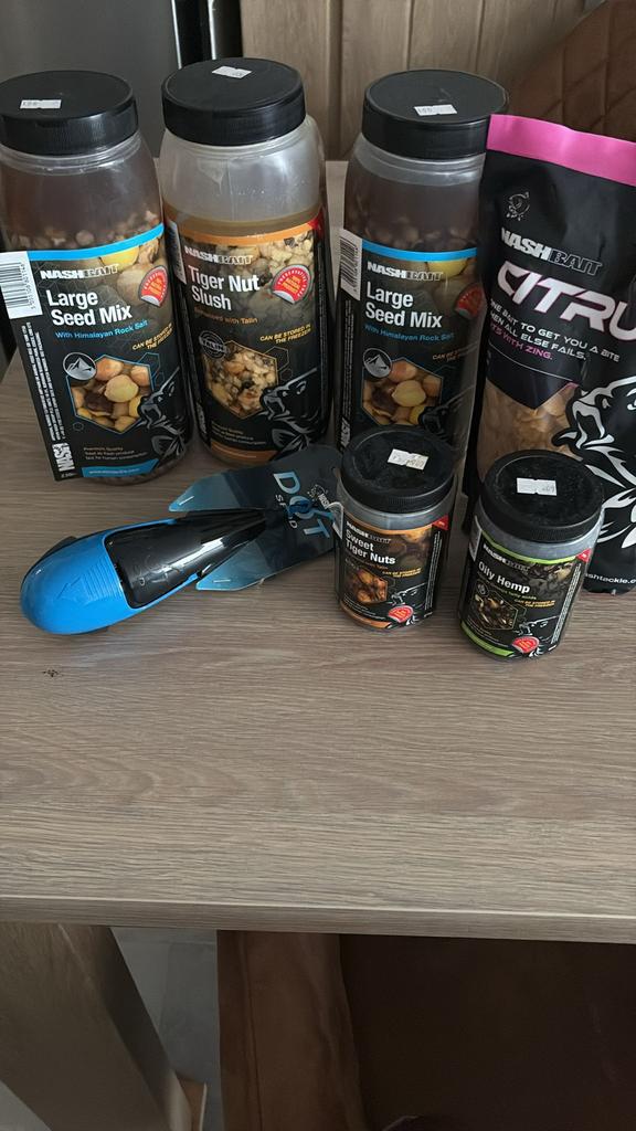 Nash aaspakket, Watersport en Boten, Hengelsport | Karpervissen, Ophalen of Verzenden, Nieuw