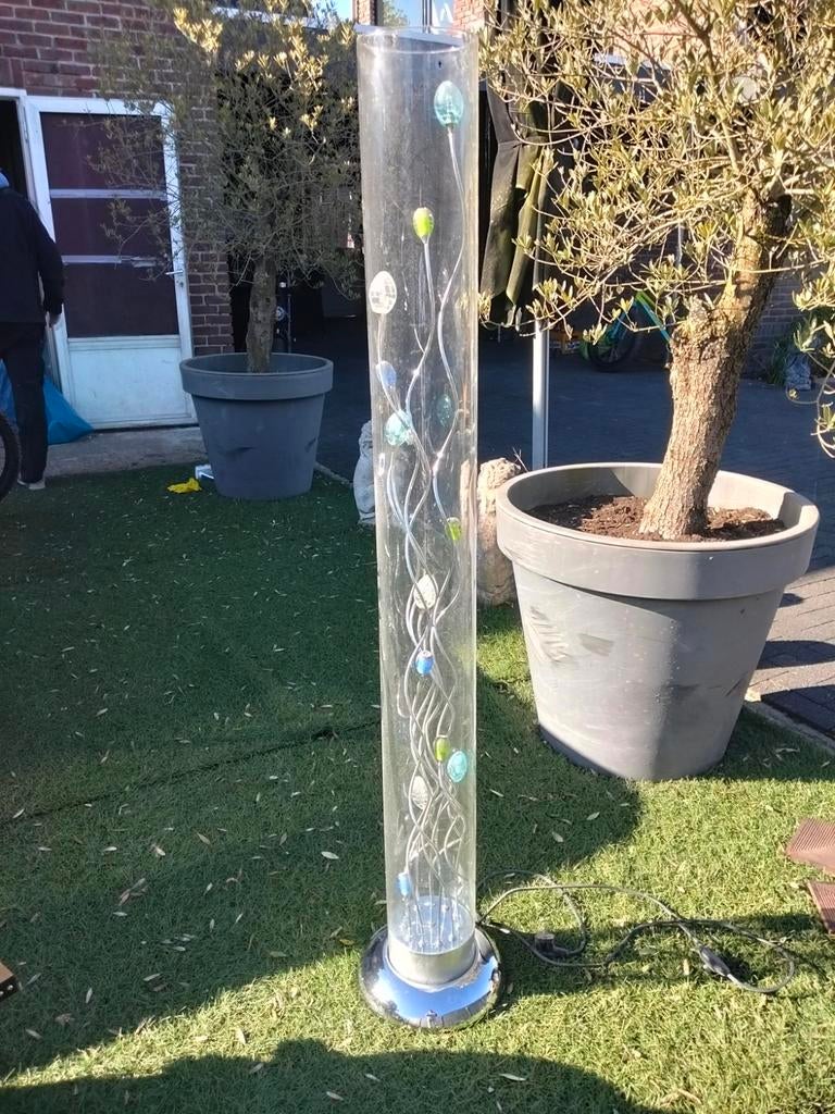 Vloerlamp met glazen buis en gekleurde bollen, Huis en Inrichting, Lampen | Vloerlampen, Zo goed als nieuw, 150 tot 200 cm, Glas