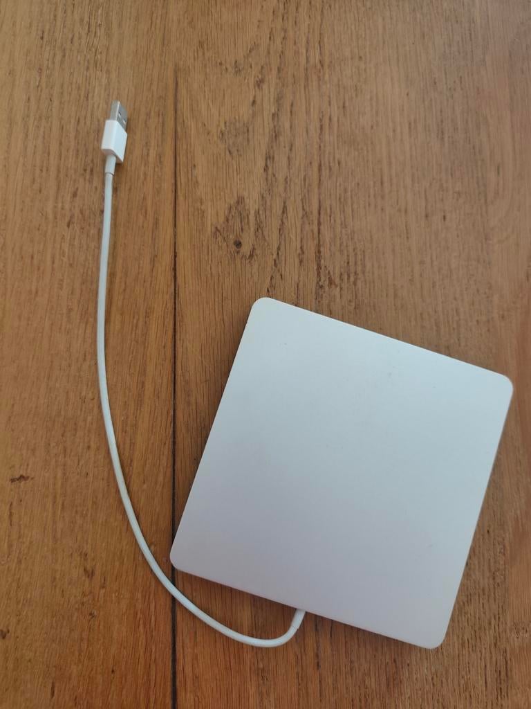 Externe CD reader van Apple, Ophalen, Cd