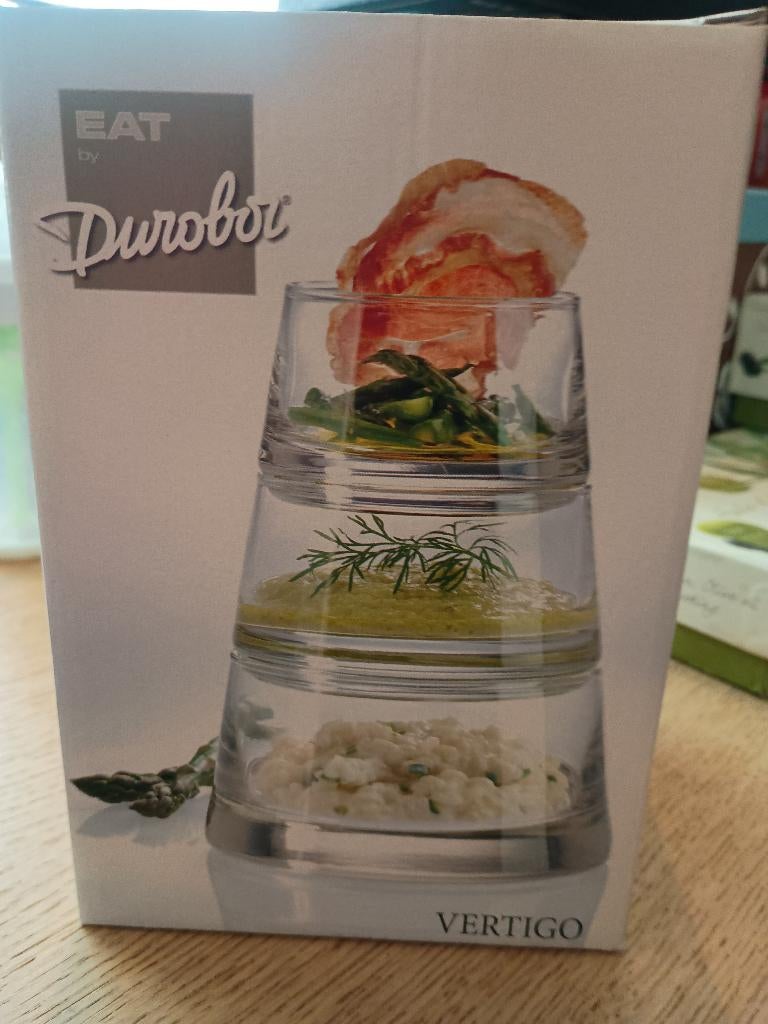 Aperitiefglaasjes piramide, Ophalen