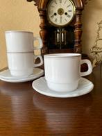 Set van 3 kopjes en schotels Arcopal restaurant bistro, Huis en Inrichting, Ophalen of Verzenden, Gebruikt, Kop(pen) en/of Schotel(s)