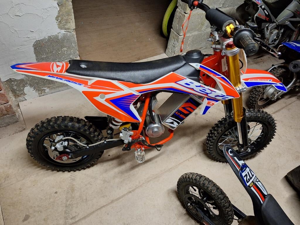 Beta mini e cross NOUVEAU, Motos, Particulier, Neuf